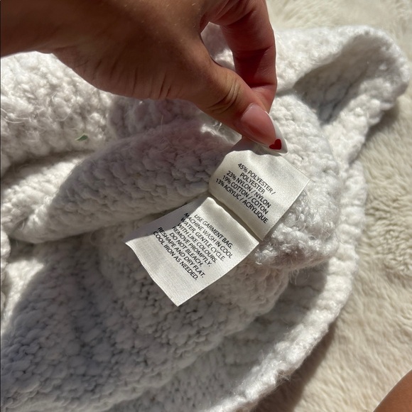 Reaction Kenneth Cole Textured Knit Top Size XL | Cozy Layers | Minimalist Chic - Picture 6 of 7